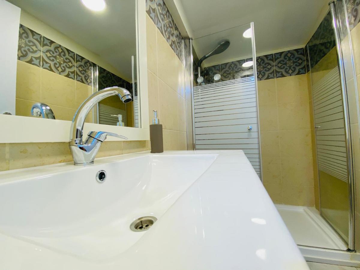 Perfect Southern Getaway With Balcony เอลัต ภายนอก รูปภาพ